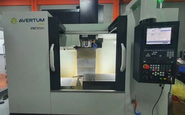 VMC850II вертикально-фрезерный обрабатывающий центр с ЧПУ